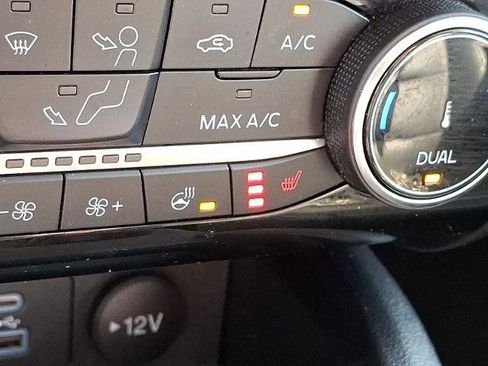 Certified 2022 Ford Escape SEL w/ Technology Package image 24