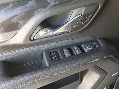 Used 2023 GMC Yukon Denali AWD/4WD image 32
