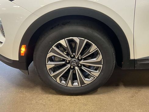 Used 2024 Buick Envision Preferred AWD/4WD image 8