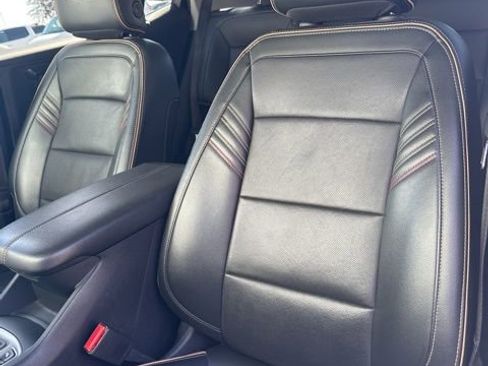 Used 2022 GMC Terrain AT4 w/ Infotainment Package II image 41