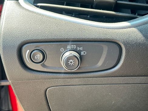 Used 2024 Chevrolet Malibu RS FWD image 19