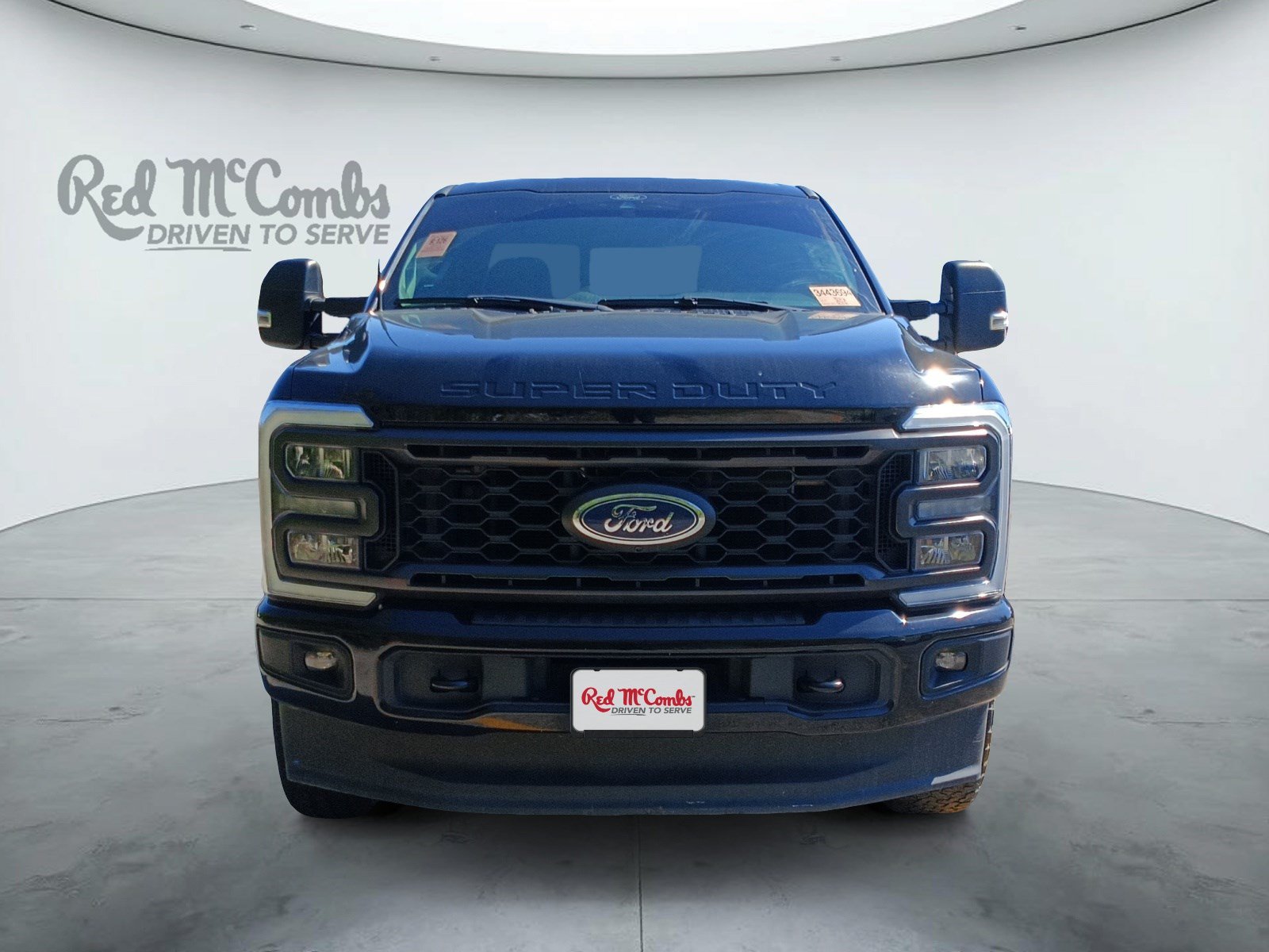 Used 2024 Ford F250 XL w/ STX Appearance Package AWD/4WD image 2