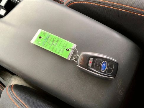 Used 2023 Subaru Crosstrek 2.0i Premium image 27