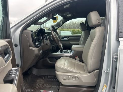 Used 2022 Chevrolet Silverado 1500 LTZ image 13