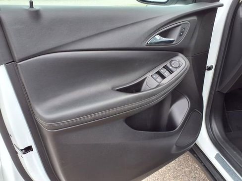 Used 2023 Buick Encore GX Select image 6