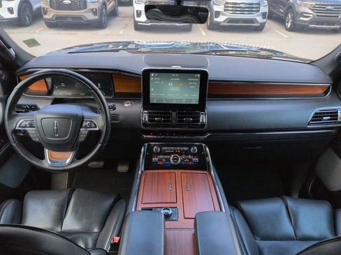 Used 2019 Lincoln Navigator L Reserve w/ Cargo Package AWD/4WD image 15