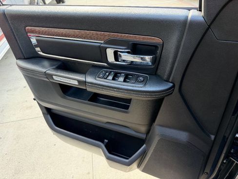 Used 2014 RAM 3500 Laramie w/ Cold Weather Group image 45