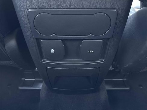 Used 2023 Ford Explorer XLT w/ Equipment Group 202A image 19