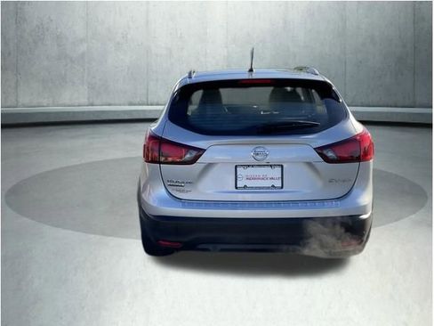 Certified 2019 Nissan Rogue Sport SV AWD/4WD image 5