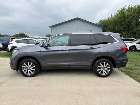 Used 2021 Honda Pilot EX image 3