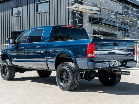 Used 2006 Dodge Ram 2500 Truck SLT image 2