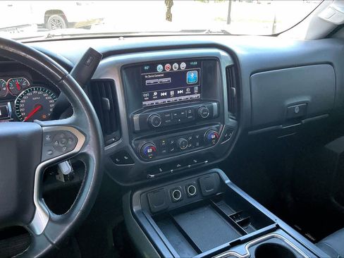 Used 2017 Chevrolet Silverado 1500 LT w/ All Star Edition AWD/4WD image 7