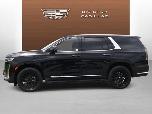 Used 2023 Cadillac Escalade Luxury w/ LPO, Illumination Package RWD image 2