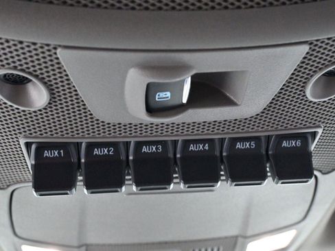 Used 2021 Ford F350 Lariat w/ Tremor Off-Road Package image 30