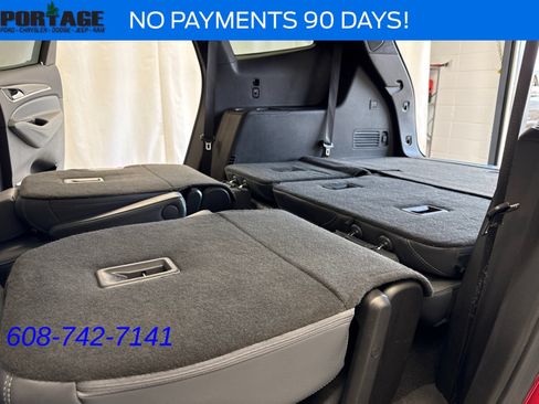 Used 2024 Buick Enclave Premium AWD/4WD image 40