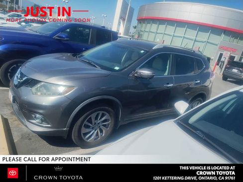 Used 2015 Nissan Rogue SL AWD/4WD image 1