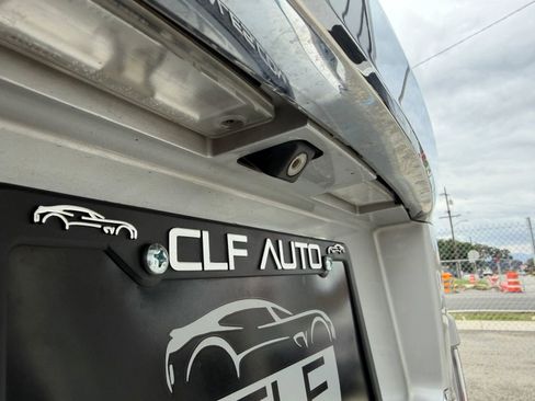 Used 2010 Lexus GX 460 image 22