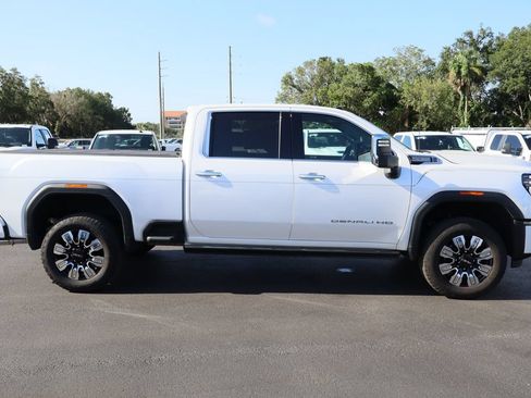 Certified 2024 GMC Sierra 2500 Denali w/ Denali Reserve Package AWD/4WD image 10