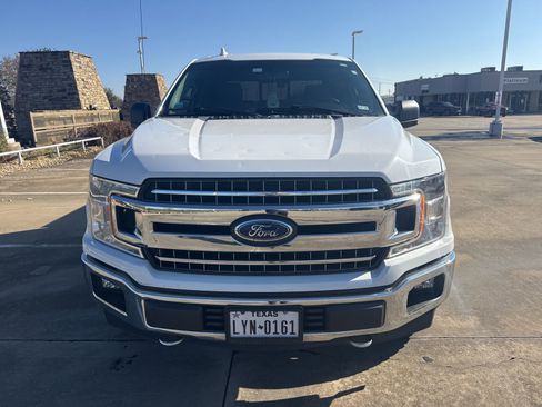 Used 2018 Ford F150 XLT w/ Equipment Group 302A Luxury image 2