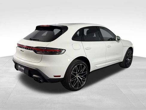 Used 2025 Porsche Macan AWD/4WD image 6