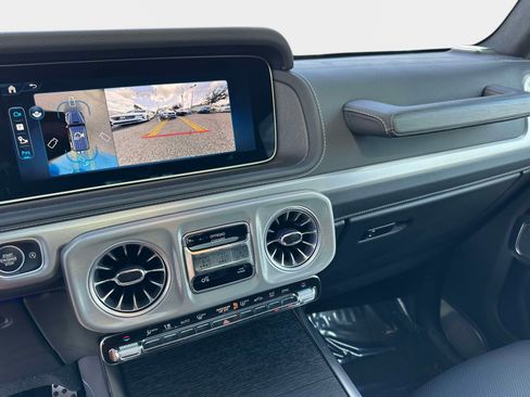 Certified 2025 Mercedes-Benz G 63 AMG 4MATIC image 28