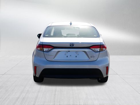 Certified 2025 Toyota Corolla LE image 6