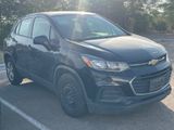 Used 2017 Chevrolet Trax LS image 2