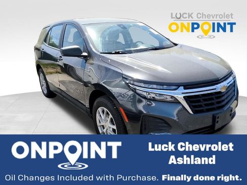 Certified 2022 Chevrolet Equinox LS AWD/4WD image 1