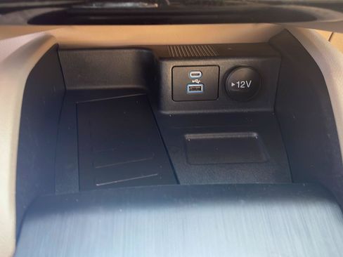 Certified 2022 Ford Escape SEL w/ Technology Package FWD image 21