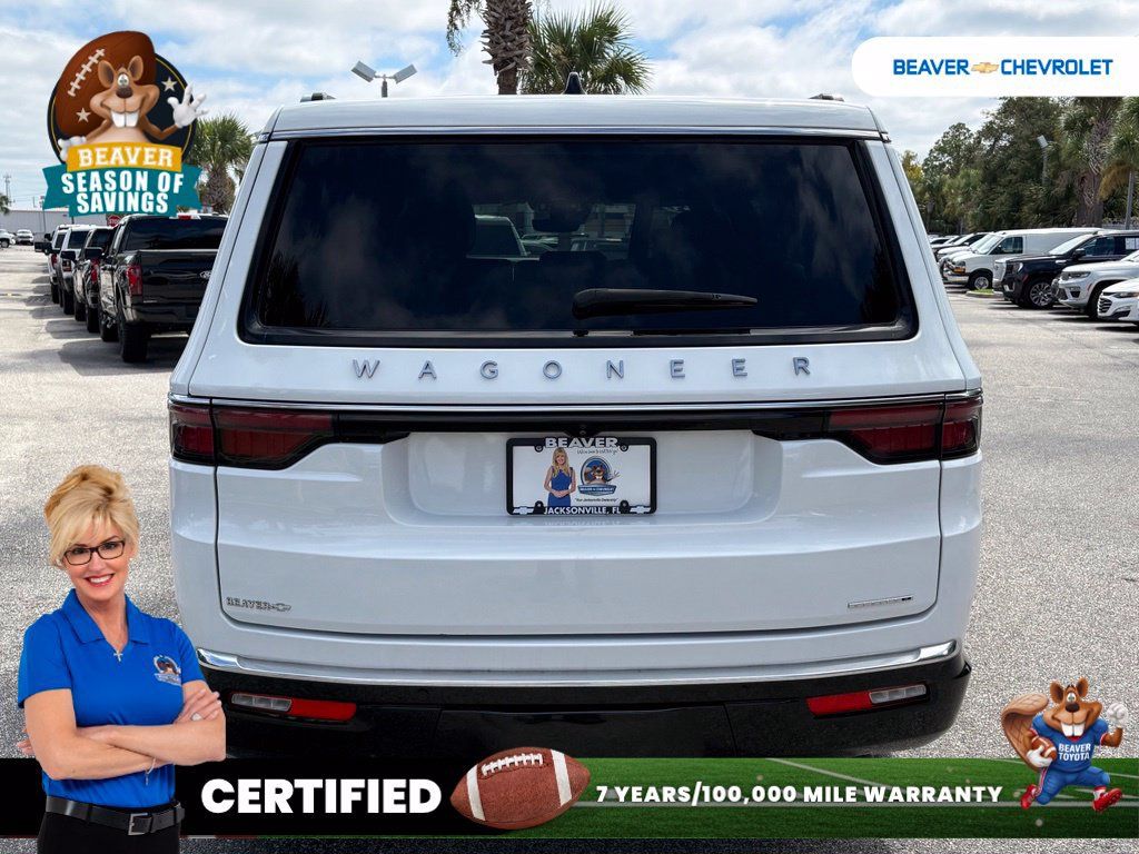 Used 2024 Jeep Wagoneer Series II w/ Flexible Seating Group RWD image 6