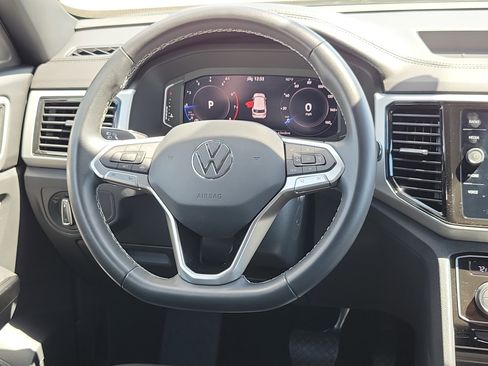 Used 2023 Volkswagen Atlas Cross Sport SE image 20