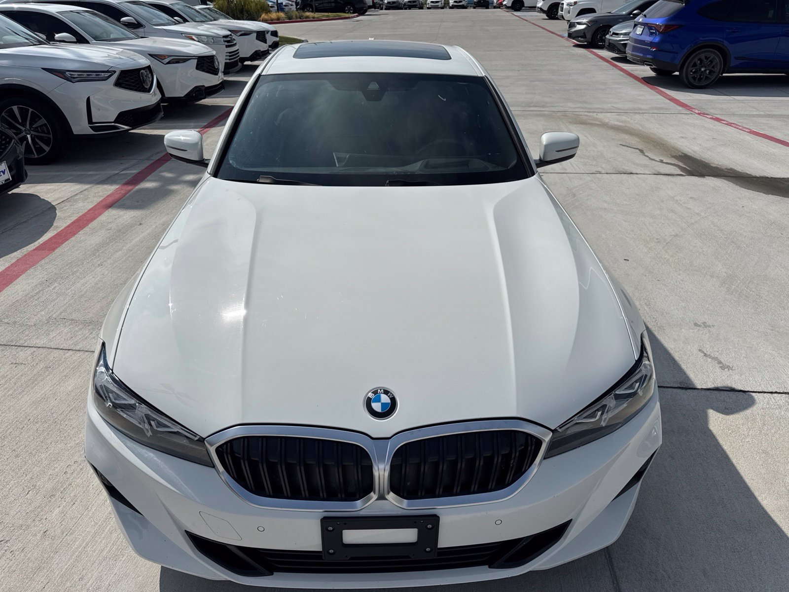 Used 2024 BMW 330i Sedan w/ Premium Package RWD image 3