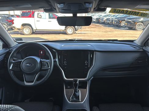 Used 2025 Subaru Outback Premium w/ Popular Package #1A image 25