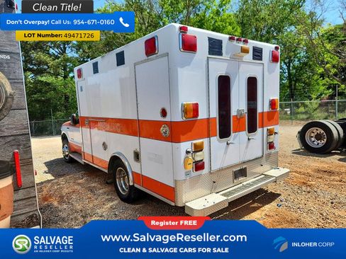 Used 2006 Ford F350 4x4 Regular Cab DRW Super Duty image 3