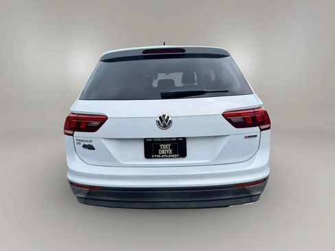Used 2019 Volkswagen Tiguan SE AWD/4WD image 8