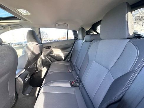 Used 2025 Subaru Crosstrek 2.0i Premium image 16