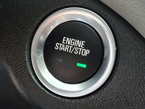 Used 2024 Chevrolet Equinox LS w/ LS Convenience Package AWD/4WD image 24
