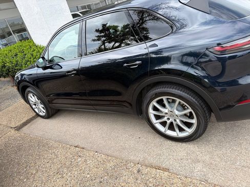 Used 2019 Porsche Cayenne AWD/4WD image 7