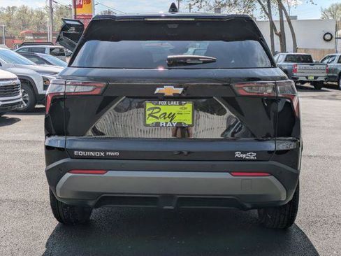 New 2026 Chevrolet Equinox LT image 4