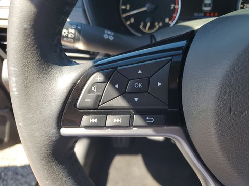 Certified 2023 Nissan Altima 2.5 SL image 17