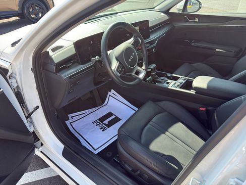 Certified 2025 Kia K5 EX image 9
