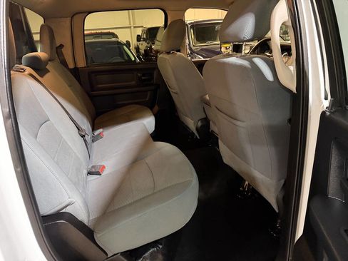 Used 2013 RAM 3500 Tradesman w/ Chrome Appearance Group image 34