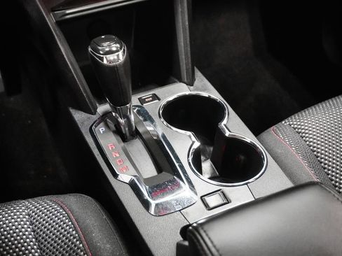 Used 2017 GMC Terrain SLE w/ Nightfall Package image 28