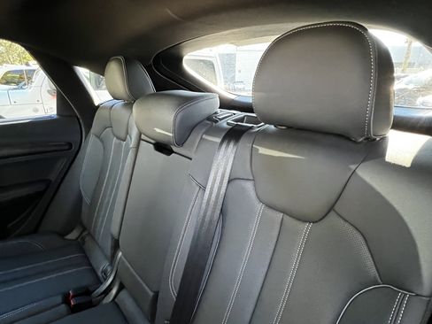 Used 2022 Audi Q5 2.0T Prestige image 33