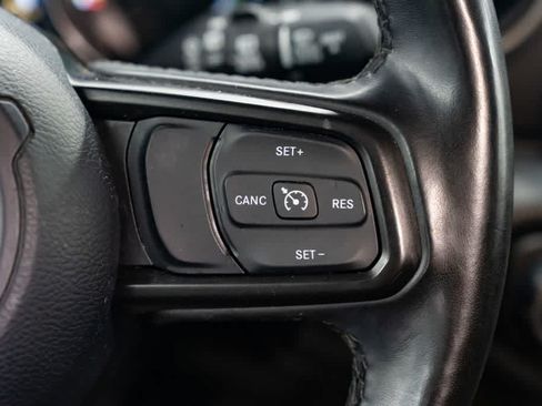 Used 2023 Jeep Wrangler Unlimited w/ Cold Weather Group AWD/4WD image 15