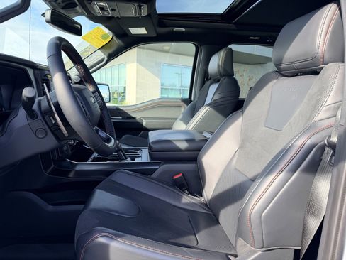 Used 2025 Ford F150 Raptor image 3