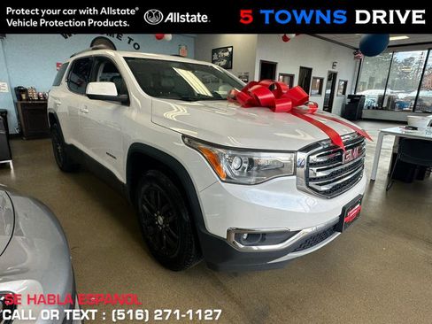 Used 2018 GMC Acadia SLT image 1