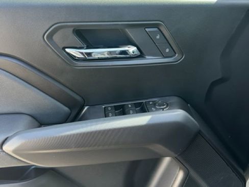 New 2026 Chevrolet Colorado LT w/ LT Convenience Package RWD image 9