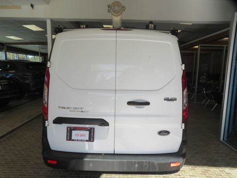 Used 2020 Ford Transit Connect XL image 5