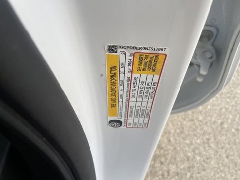 Used 2022 Chevrolet Silverado 1500 Custom image 26